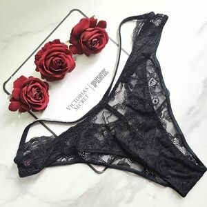 NWT VICTORIA'S SECRET VERY SEXY SHINE STRAP Y CUT-OUT BACK LACE BRAZILIAN PANTY